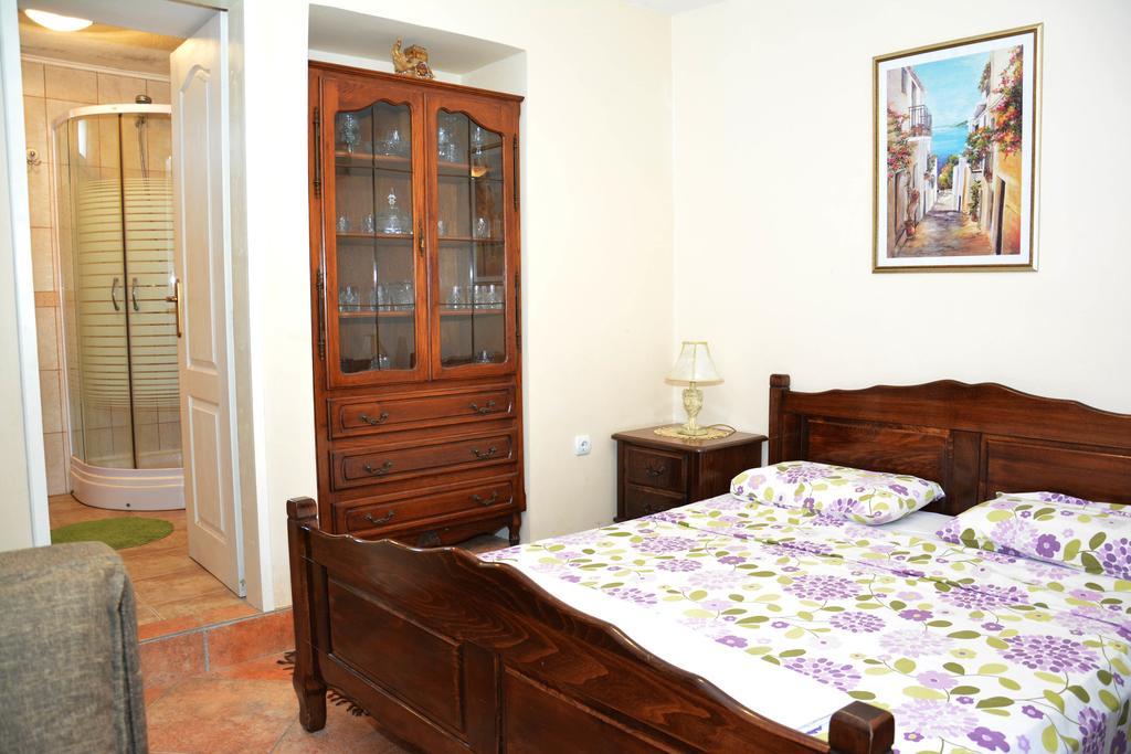 Apartments Tre Sorelle Kotor Buitenkant foto
